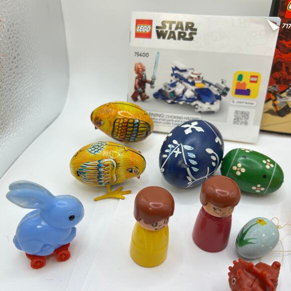 Vintage Junk Drawer Lot Random Mixed Trinkets Toys Mini Items - Picture 2 of 9